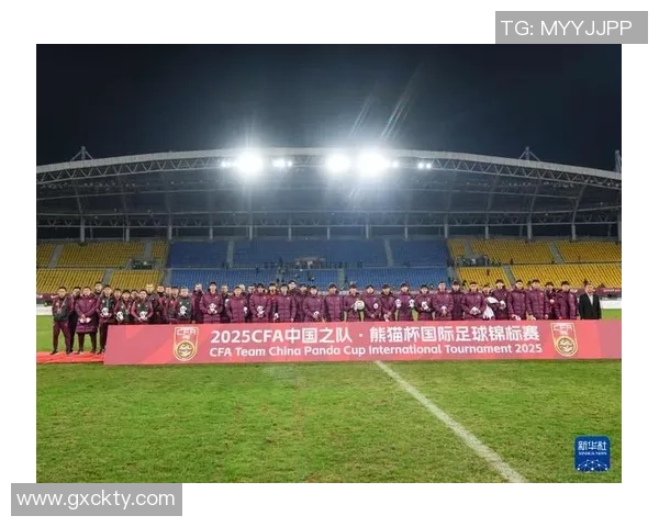 足球团队协作实力大比拼成都足球队荣获第四名引发热议