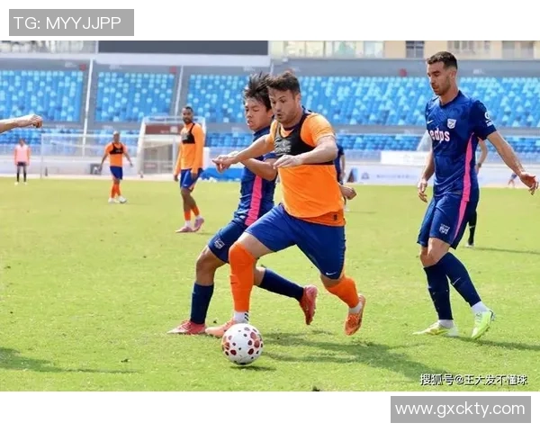 建业足球热身赛展现球队新阵容与战术磨合备战新赛季的信心与决心 建业足球热身赛展现球队新阵容与战术磨合备战新赛季的信心与决心