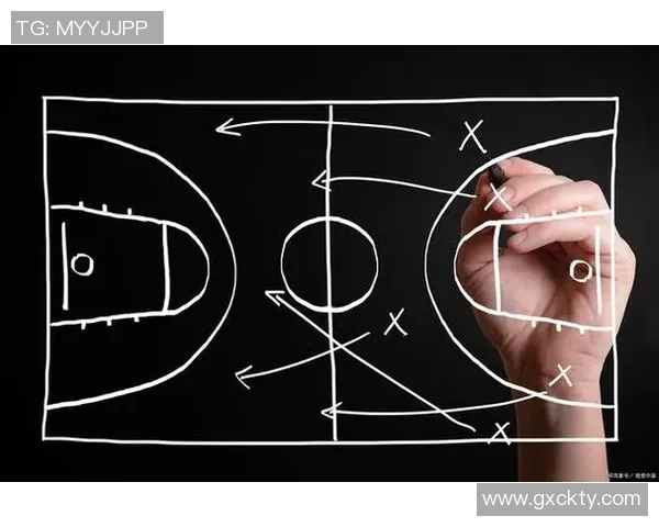 广州篮球队默契配合的背后故事与战术分析探讨