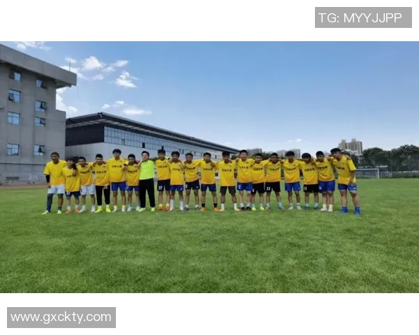 澳门阿迪达斯足球助力青少年成长打造足球梦想新天地 澳门阿迪达斯足球助力青少年成长打造足球梦想新天地