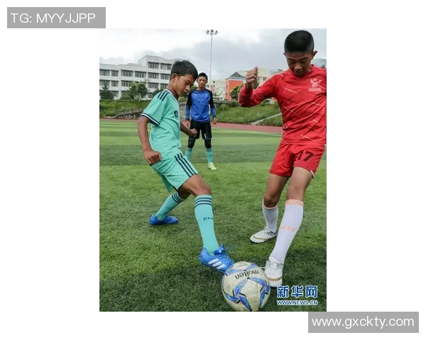 梦见足球变小的奇妙寓意与人生启示探讨 梦见足球变小的奇妙寓意与人生启示探讨