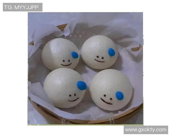 美味足球馒头的简单制作方法与创意装饰技巧分享